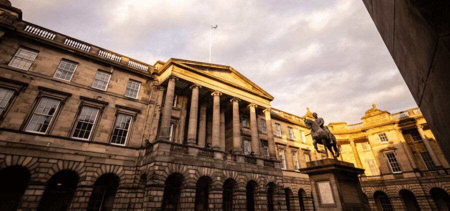 Edinburgh: Old Town Walking Tour with an APP - What you actually get for $9: value you can feel in your feet
