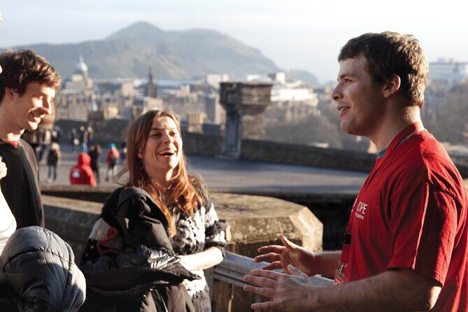 Edinburgh: Old Town's Highlights Walking Tour - Royal Mile Start: Finding Your Bearings at 130 High Street