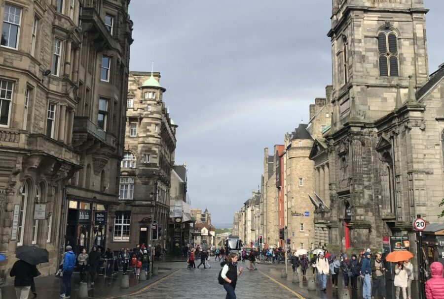 Edinburgh: Outlander Series and Jacobites Walking Tour - Bakehouse Close: stepping into one of the show’s most emotional street scenes