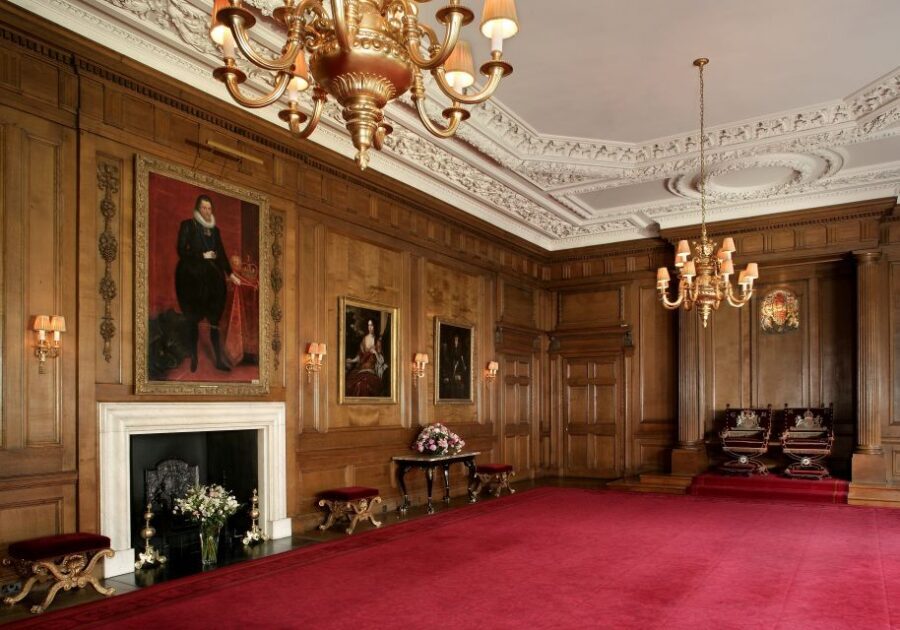 Edinburgh: Palace of Holyroodhouse Entry Ticket - Quick hits before you go