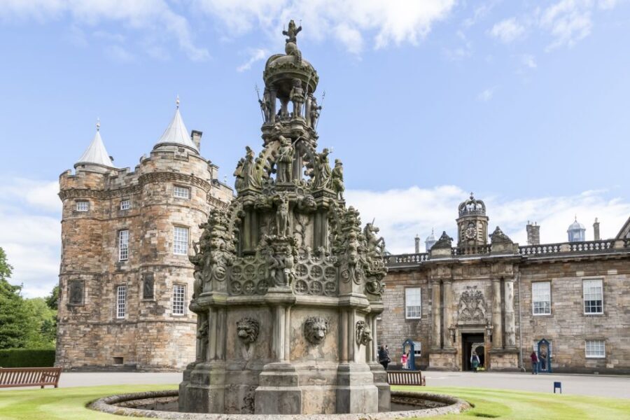 Edinburgh: Palace of Holyroodhouse Entry Ticket - Mary Queen of Scots’ Chambers: The Rizzio Story