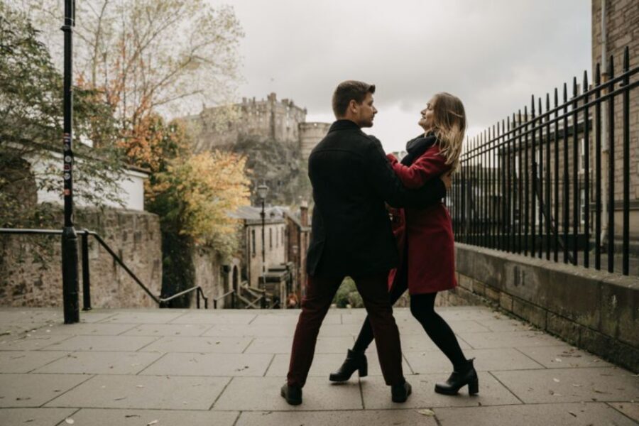 Edinburgh: Photo Shoot with a Private Vacation Photographer - The photos: professionally edited and delivered fast