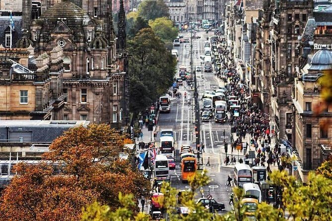 Edinburgh Private city tour - A private Edinburgh route that’s built for real pacing