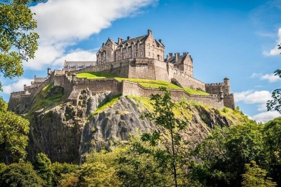 Edinburgh: Private Guided Customized Walking Tour - How the customization actually helps you (and not just on paper)