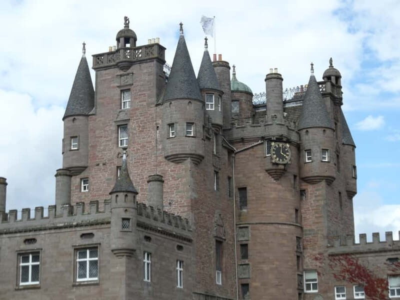 Edinburgh: Private Guided Walking Tour - Edinburgh Castle Sights: What You Get and What Might Cost Extra
