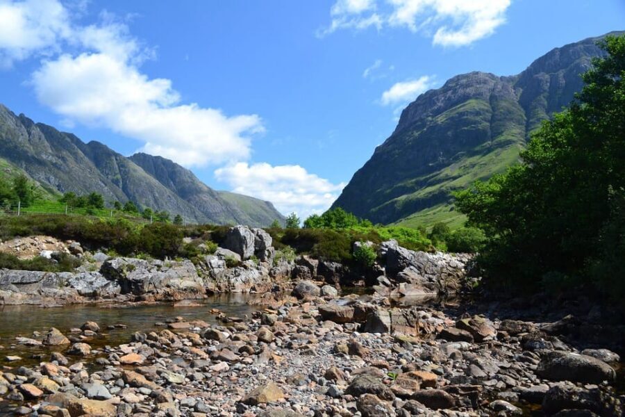 Edinburgh: Private Loch Ness, Glencoe & The Highlands Tour - Pitlochry Break Time: Classic Scotland in a Smaller Dose