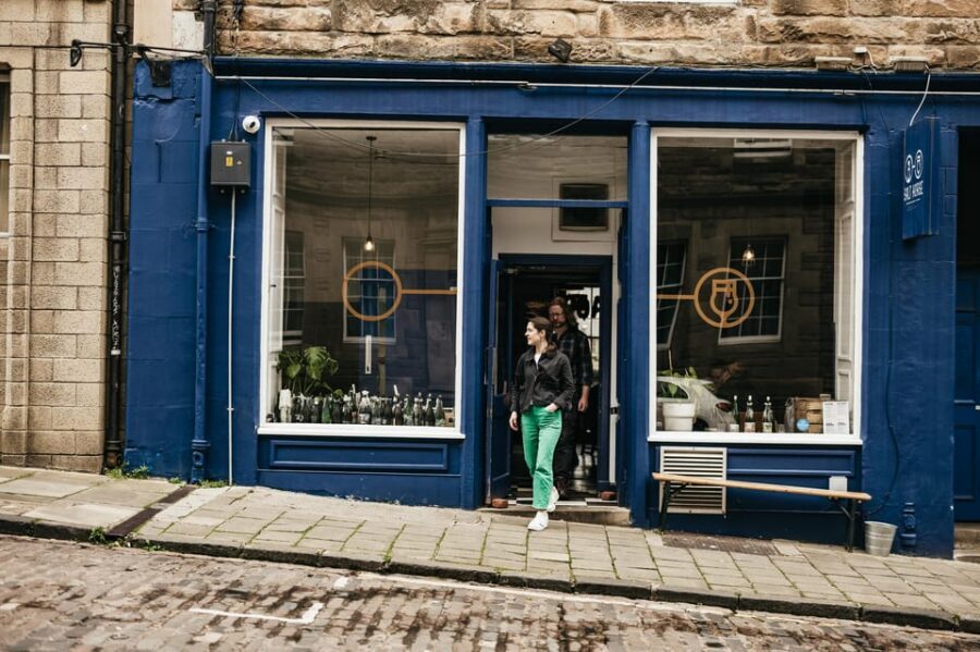 Edinburgh: Pubs and History Guided Walking Tour with Beer - Who Should Book This Tour (and Who Might Skip It)