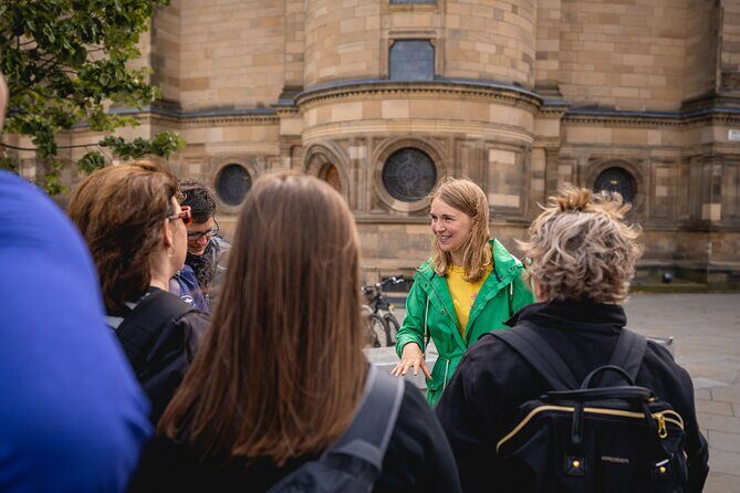Edinburgh: Pubs & History Walking Tour with Beer Tasting - Why Edinburgh’s Pub and History Combo Works So Well