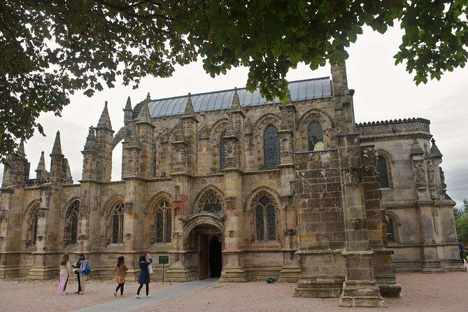 Edinburgh: Rosslyn Chapel, the Borders & Glenkinchie Distillery - Timing, Logistics, and Why Some Days Feel Rushed