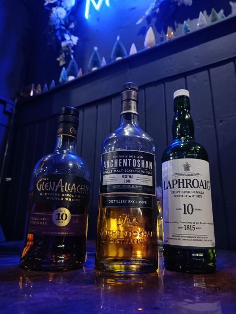 Edinburgh: Scotch Whisky Tasting - Scotland's True Spirit - John Knox House to Tipsy Midgie: your black umbrella route