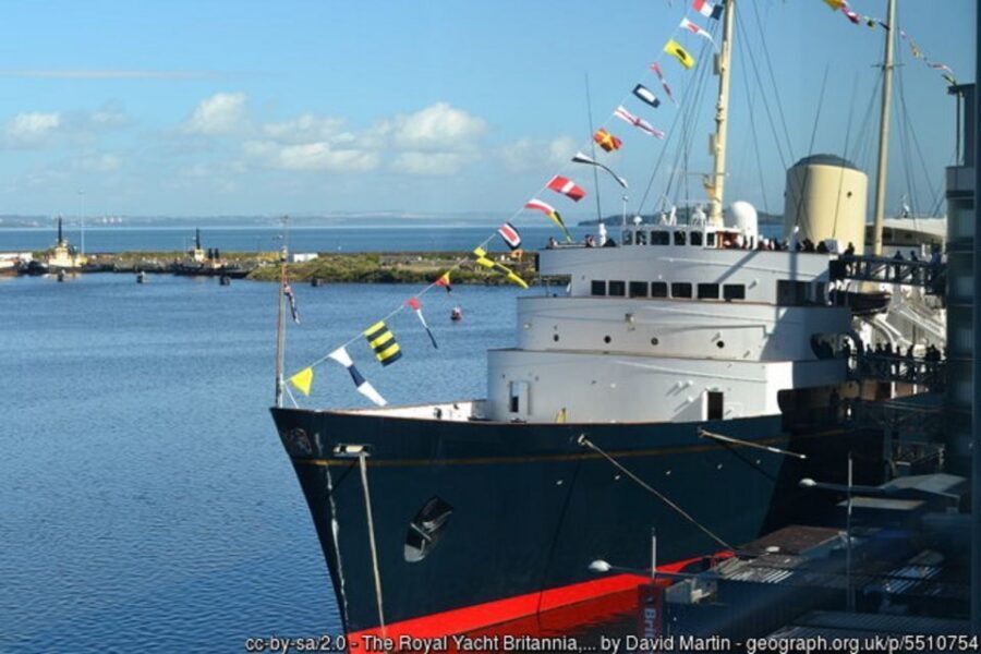 Edinburgh Shore Excursion: City Tour & Royal Yacht Britannia - Edinburgh Castle: the big payoff, with one real risk