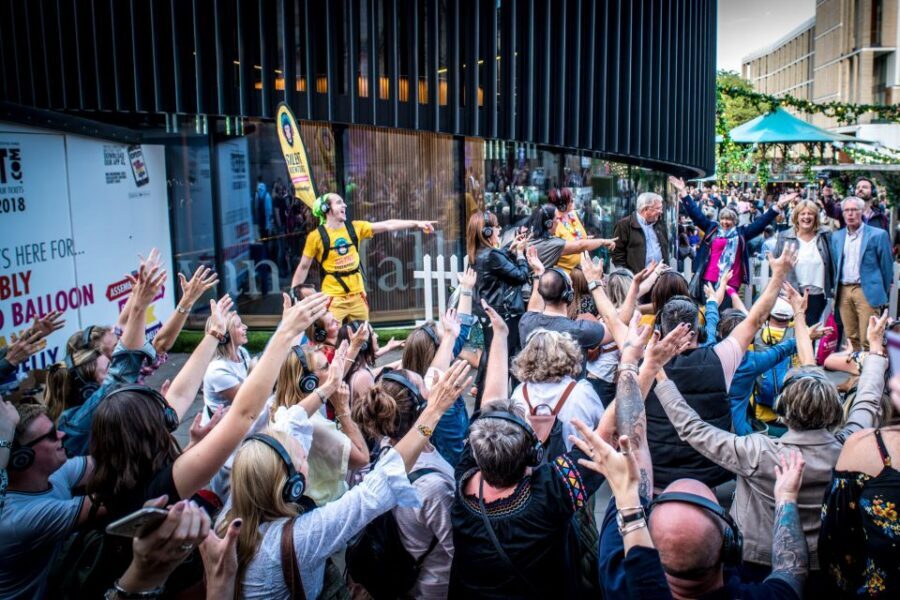 Edinburgh: Silent Disco Adventure Tour - Key things that make this Edinburgh silent disco different