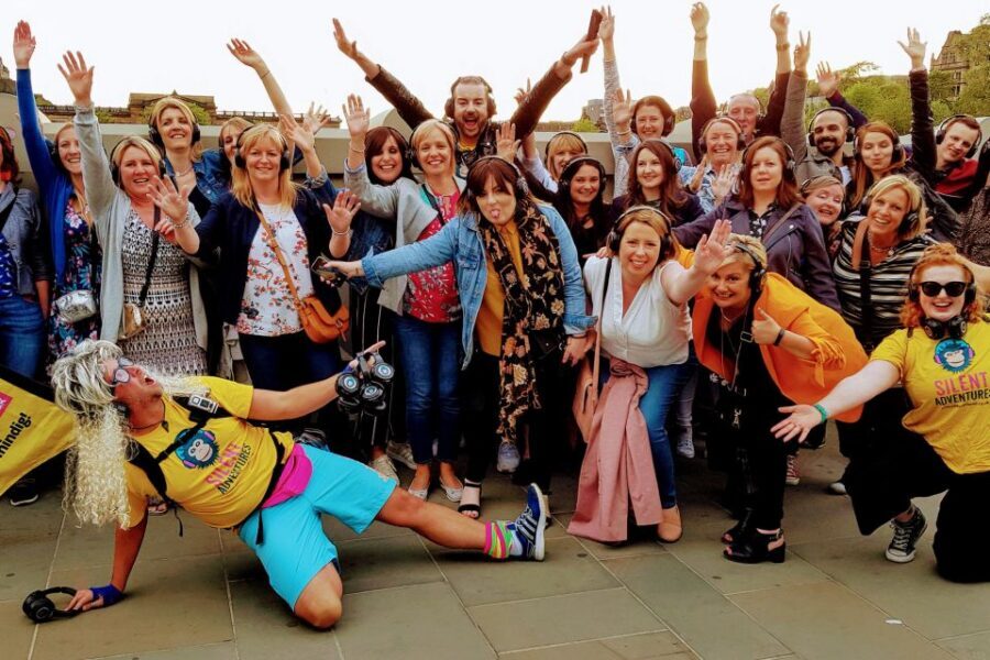 Edinburgh: Silent Disco Adventure Tour - What a silent disco walking tour feels like in Edinburgh