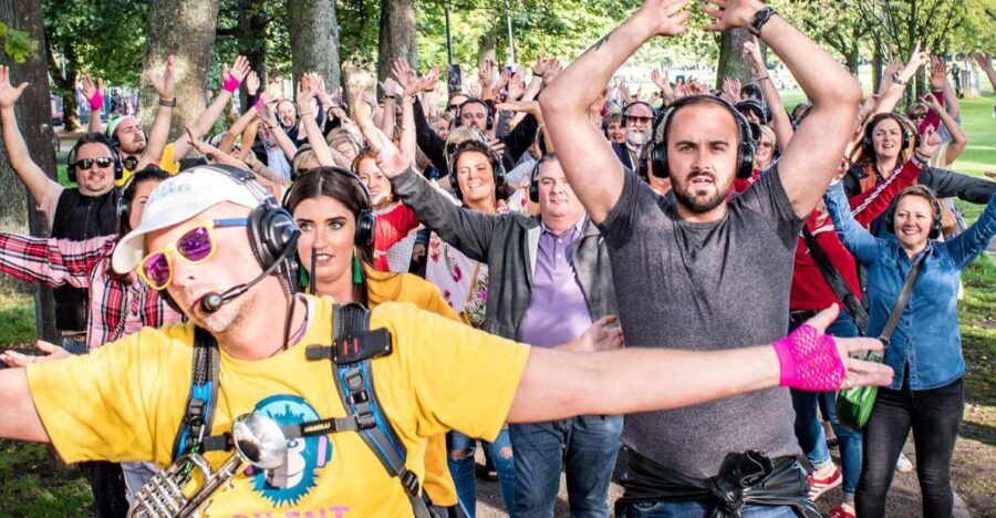 Edinburgh: Silent Disco Adventure Tour - Your music comes through hi-tech headphones (and the host keeps you on track)