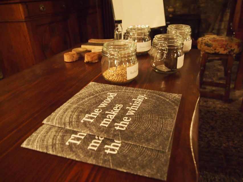 Edinburgh: Small-Group History of Whisky Tour with Tasting - Speyside, Highland, Islay, Lowland: How Four Regions Help You Choose Your Next Bottle