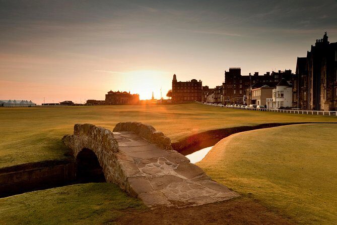 Edinburgh: St Andrews & The Fishing Villages of Fife - St Andrews with lunch and around three hours to roam