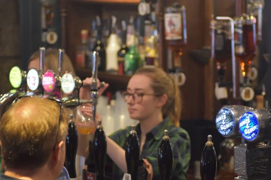Edinburgh: Stand Up Comedy Show - Getting there: Grassmarket and the Comedy Attic on the top floor