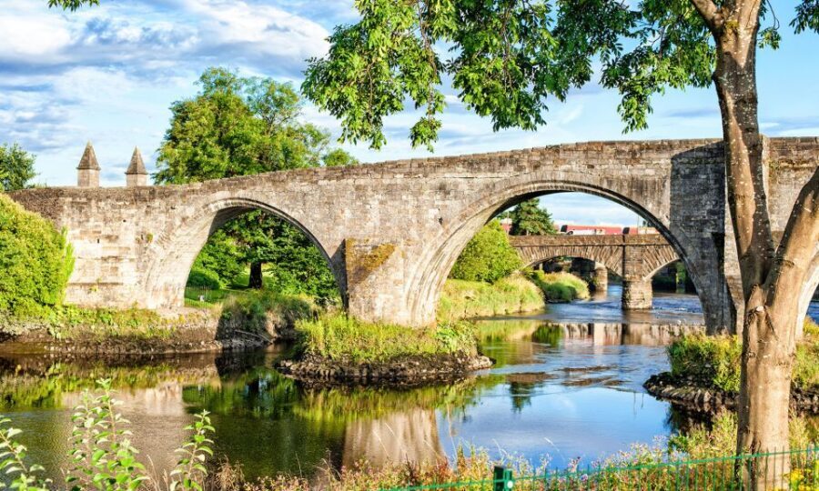 Edinburgh: Stirling, Whisky & St Andrews Tour in Italian - Who this tour is best for (and who should skip it)