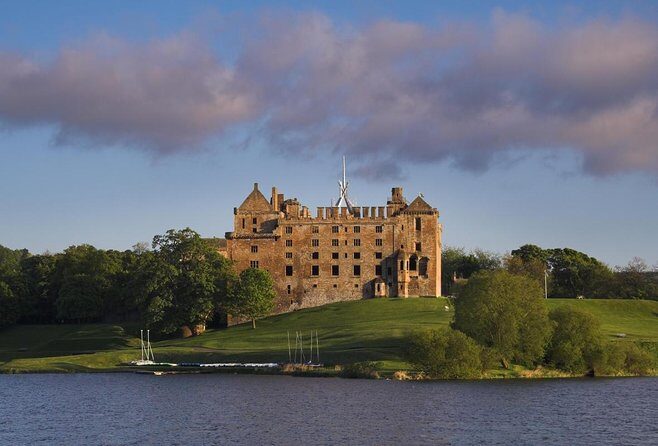 Edinburgh: The Outlander, Palaces & Jacobites Tour - Key highlights at a glance