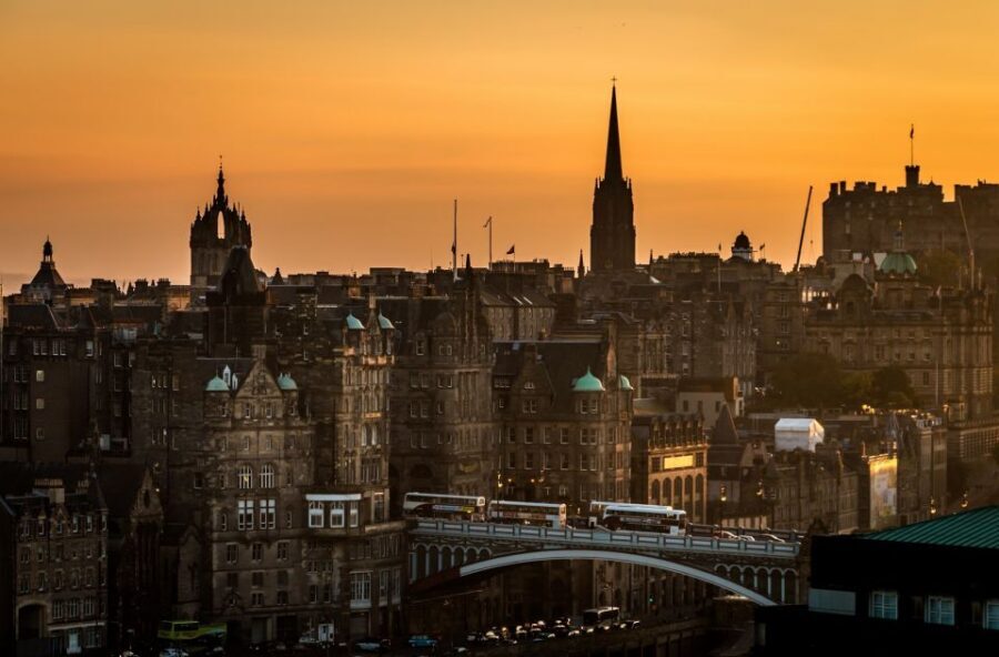Edinburgh: The Royal City Tour from London - Boarding the open-top bus near the station and building your own route