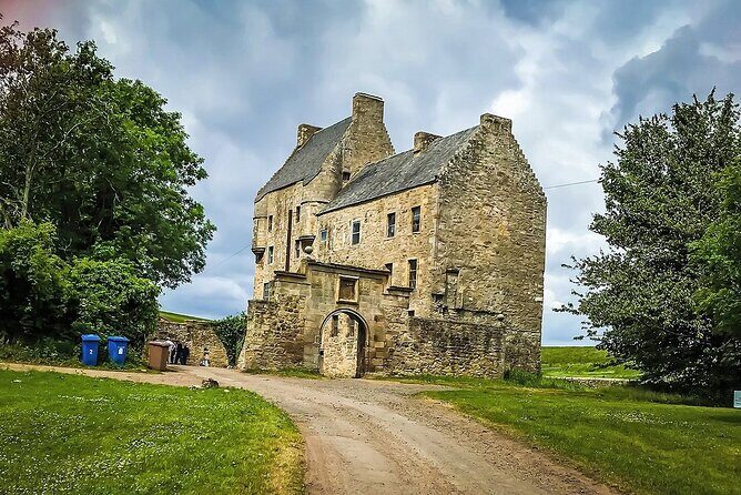 Edinburgh to Inverness Private Transfer with Tour on the way - Pickup in Edinburgh: fewer hassles, more time for the road