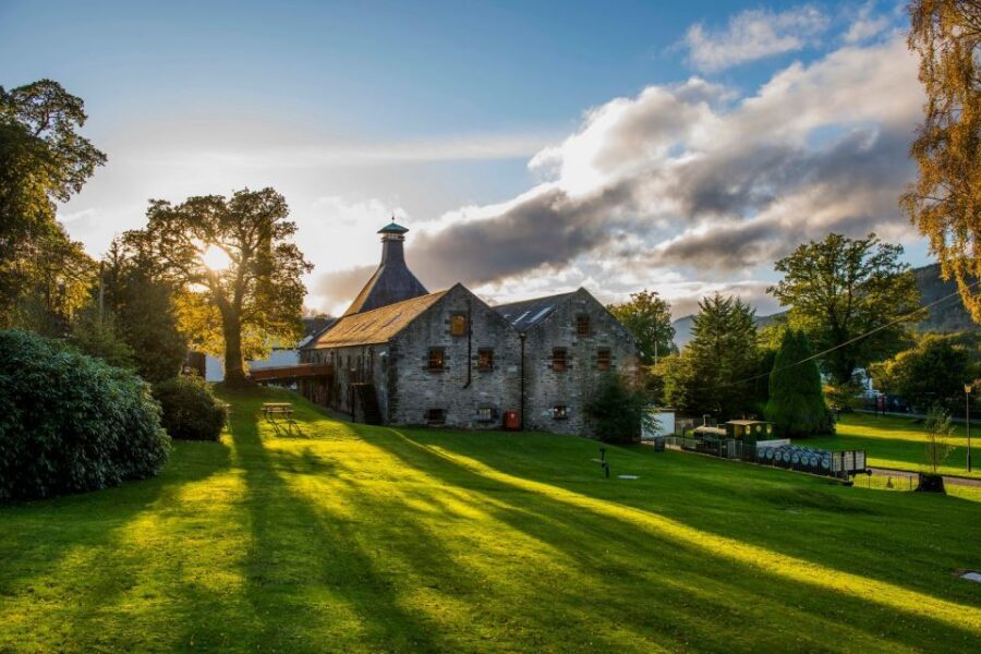Edinburgh: Ultimate Whisky Experience - Key points at a glance