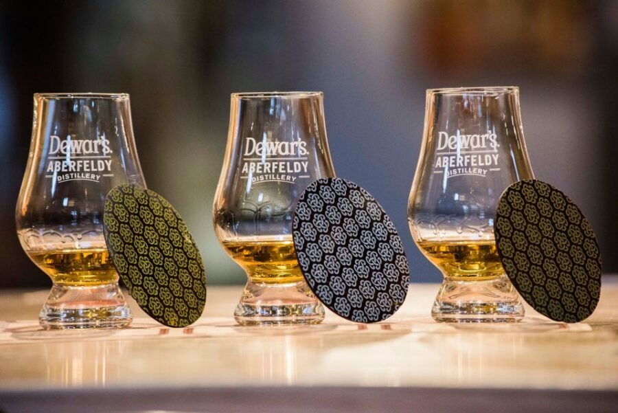 Edinburgh: Ultimate Whisky Experience - Dewar’s Aberfeldy: the whisky and chocolate stop that actually teaches you something