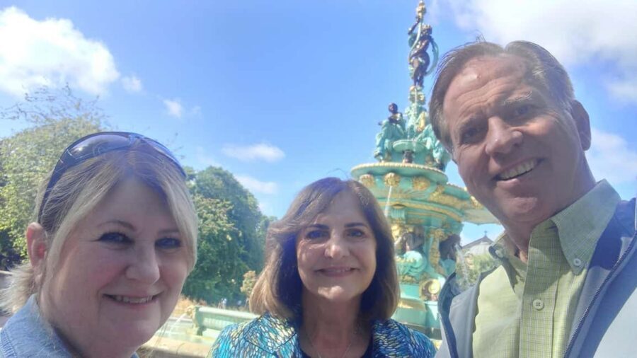 Edinburgh Welcome Tour: Private Tour with a Local - Why this Edinburgh Welcome Tour beats the typical “just walk and look” plan