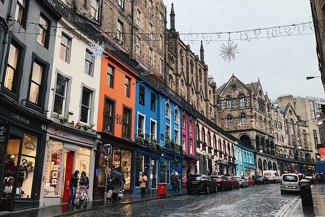 Edinburgh's Amazing Harry Potter Walking Tour - Kids Free! - Old Town streets and Greyfriars: the walk gets spooky in the best way