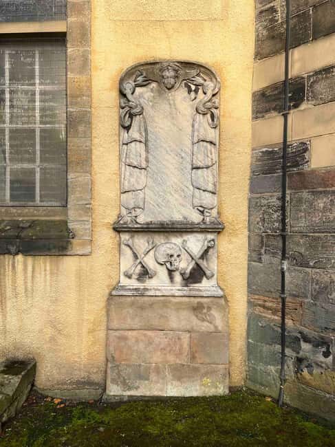 Edinburgh's Dark and Hidden History Walking Tour ☠️ - Key highlights to know before you go