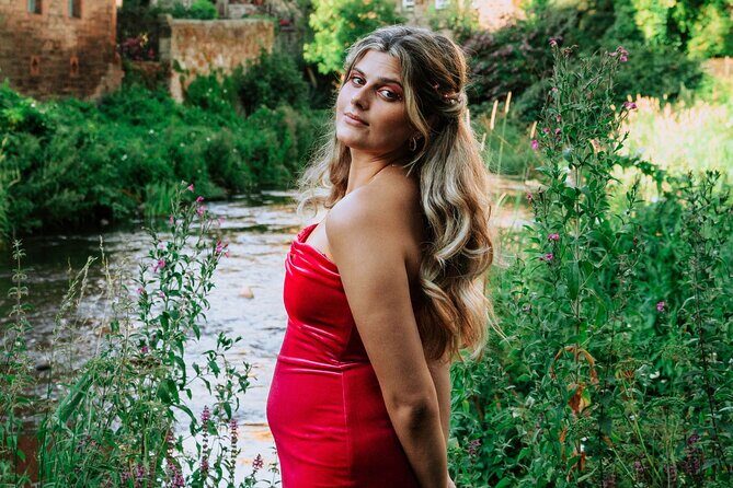 Elegant Professional Private Photoshoot Tour in Edinburgh - How this private Edinburgh photoshoot actually feels on the ground