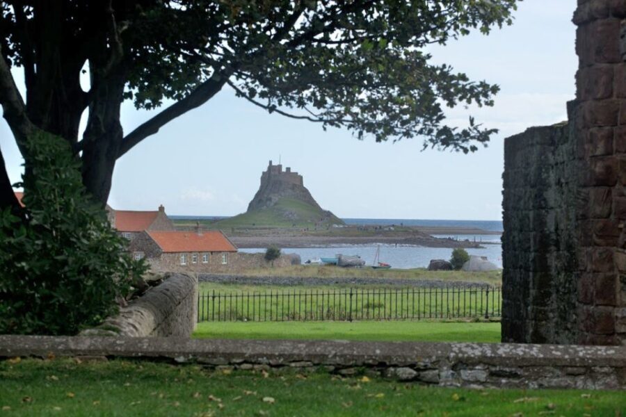 From Edinburg: Viking Coast & Alnwick Castle Day Tour - Lindisfarne (Holy Island): monks, Vikings, and that tide-timed walk