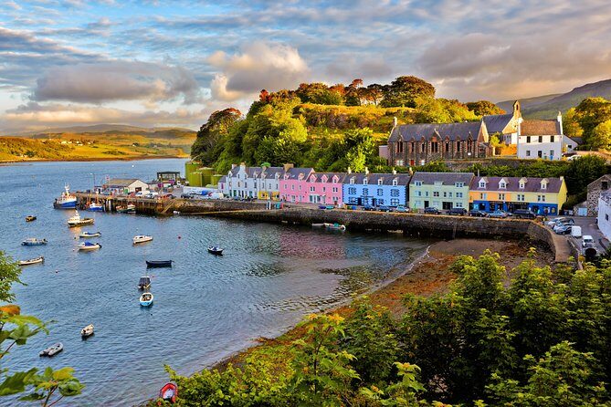 From Edinburgh: 5-Day Isle of Skye, Oban, & Highlands Tour - Fort William, whisky at Ben Nevis, and a quick mountain memorial stop