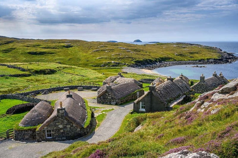 From Edinburgh: 6-Day Isle of Skye and Hebridean Hopper Tour - Day 4: Harris memorial, oldest medieval church, and the ferry to Skye