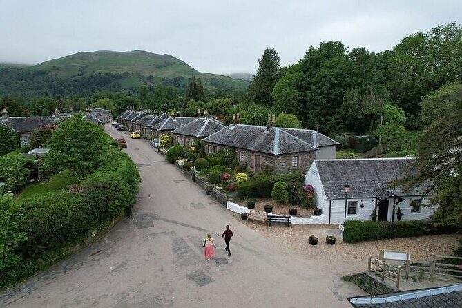 From Edinburgh: Argyll, Castles & West Highlands Day Tour - Setting off from Edinburgh at 8:00 am: how the day actually starts