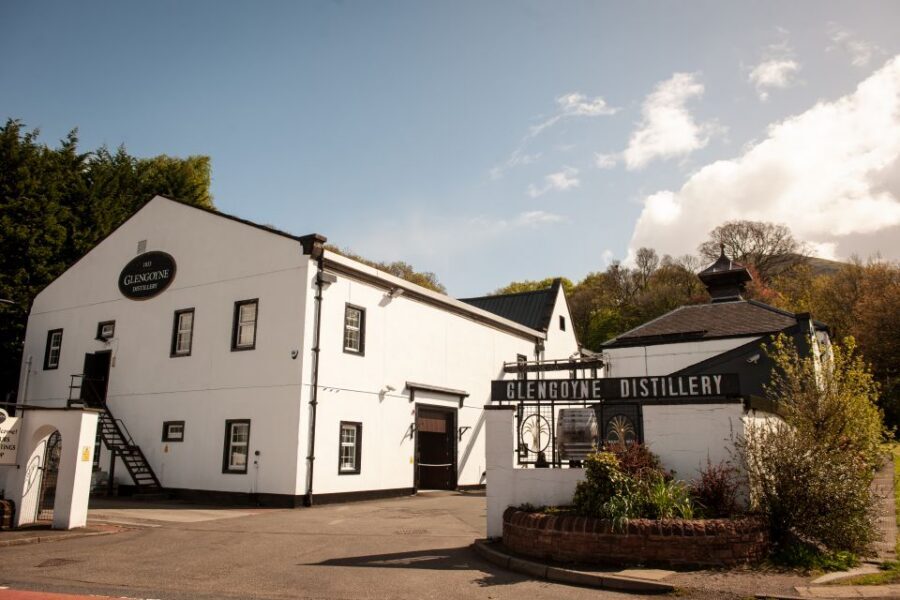 From Edinburgh: Discovering Malt Whisky Day Tour with Entry - The Drive Back: Countryside Views and Roads With Stories