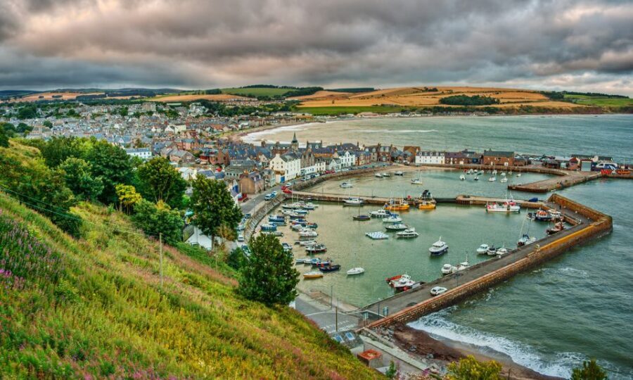 From Edinburgh: Glamis and Dunnottar Castles Tour in Spanish - Key things I’d circle before you book