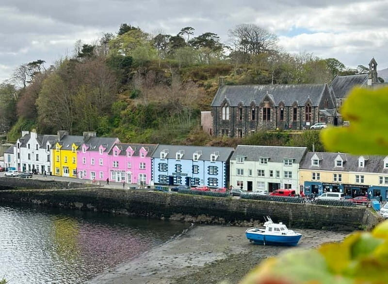 From Edinburgh: Isle of Skye & Highlands 3-Day Guided Tour - Loch Ness Monster Spotting and Urquhart Castle Timing
