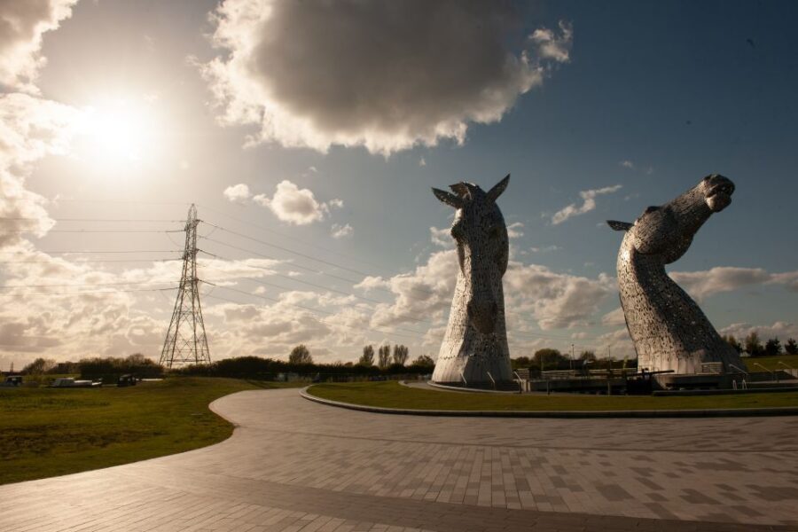 From Edinburgh: Loch Lomond, Kelpies & Stirling Castle Tour - Stirling Castle: The Key to Scotland and the Stories Behind It