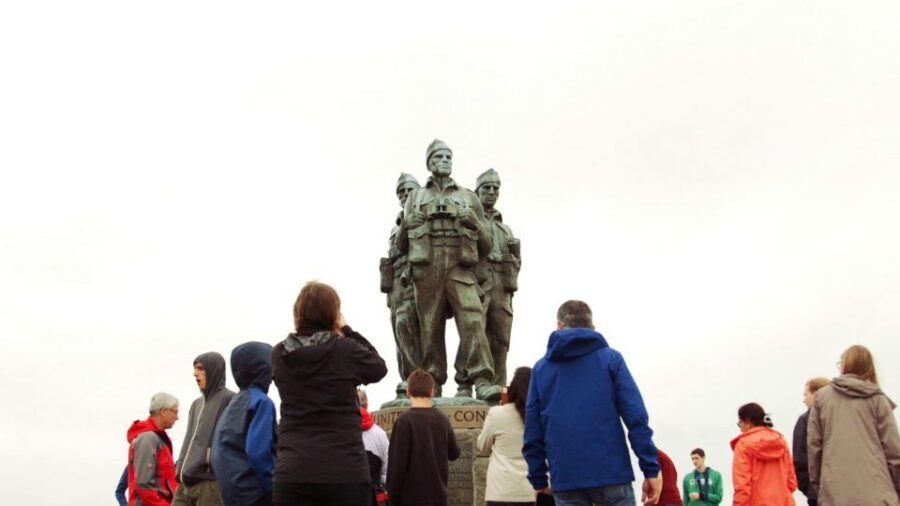 From Edinburgh: Loch Ness and Highlands Tour in Spanish - Coach time, group energy, and what 12 hours really feels like