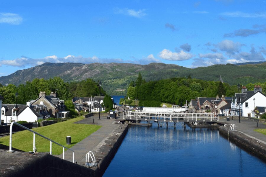 From Edinburgh: Loch Ness, Glencoe, and the Highlands Tour - Fort William and the Ben Nevis Factor: Seeing Scotland Look Bigger