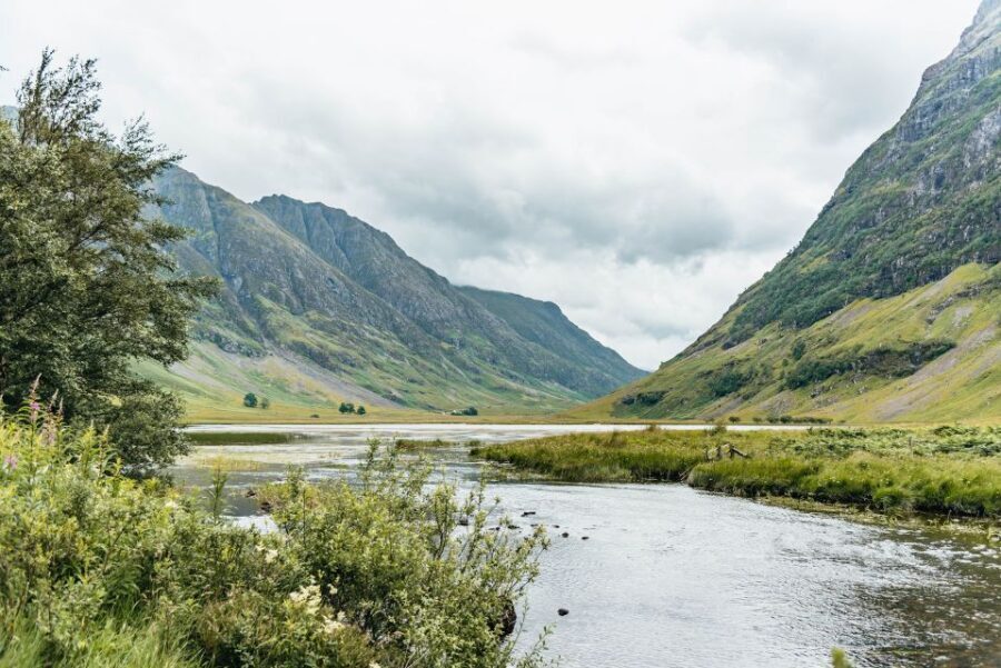 From Edinburgh: Loch Ness, Glenoce & The Highlands Day Tour - Fort William area: a pause near a Highland hub