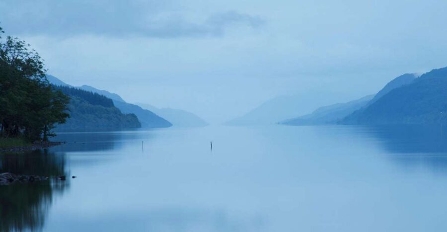 From Edinburgh: Loch Ness & Inverness Tour in Spanish - Dunkeld by the Tay: A Peaceful Ending Before Edinburgh