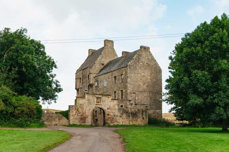 From Edinburgh: "Outlander" Filming Locations Explorer Tour - Why this Outlander filming-locations tour makes sense from Edinburgh
