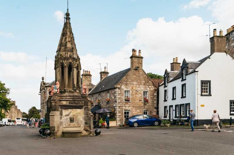 From Edinburgh: "Outlander" Filming Locations Explorer Tour - Midhope Castle and the Lallybroch connection: time for photos and optional entry