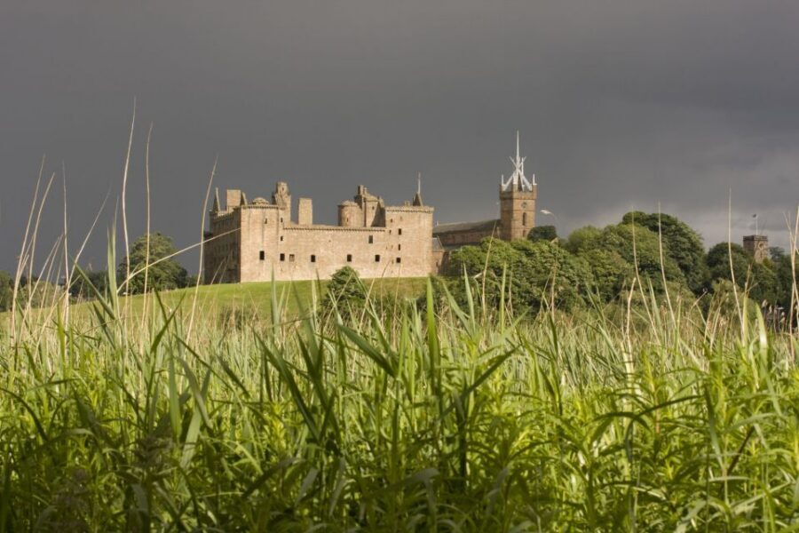 From Edinburgh: Outlander Full-Day Tour in Spanish - How this Outlander day trip feels from Edinburgh