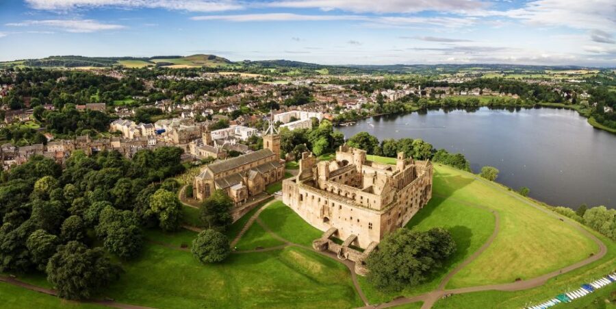 From Edinburgh: Outlander, Palaces, and Jacobites Day Trip - Blackness Castle: Fort William’s lookalike set and those Forth views