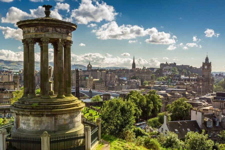 From London: Day Trip to Edinburgh by Rail with Castle Entry - Edinburgh Bus Tour: How to Use the Hop-on Hop-off Route Right