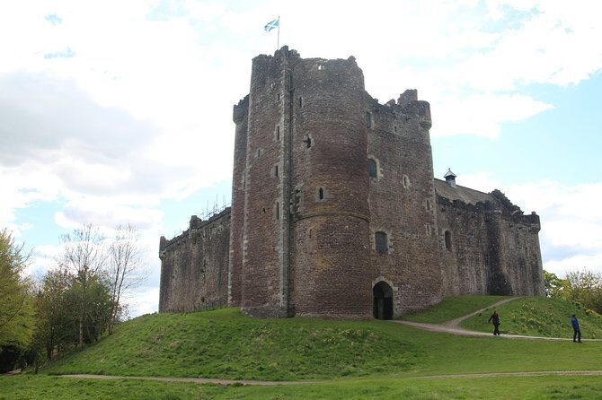 Full-Day Highland Lochs Glens and Castles Tour from Edinburgh - Key Things You’ll Notice on This Highlands Day Trip