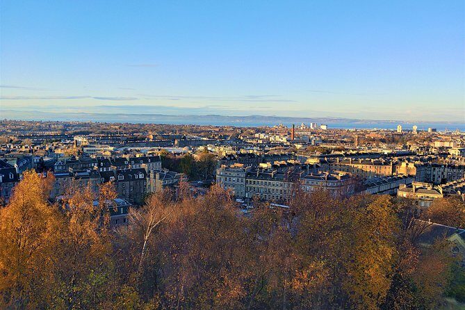 Full Day Tour of Edinburgh Including Lunch With A Local Expert - New Town, Scott Monument, and Princes Street Gardens: where the city plans meet parks